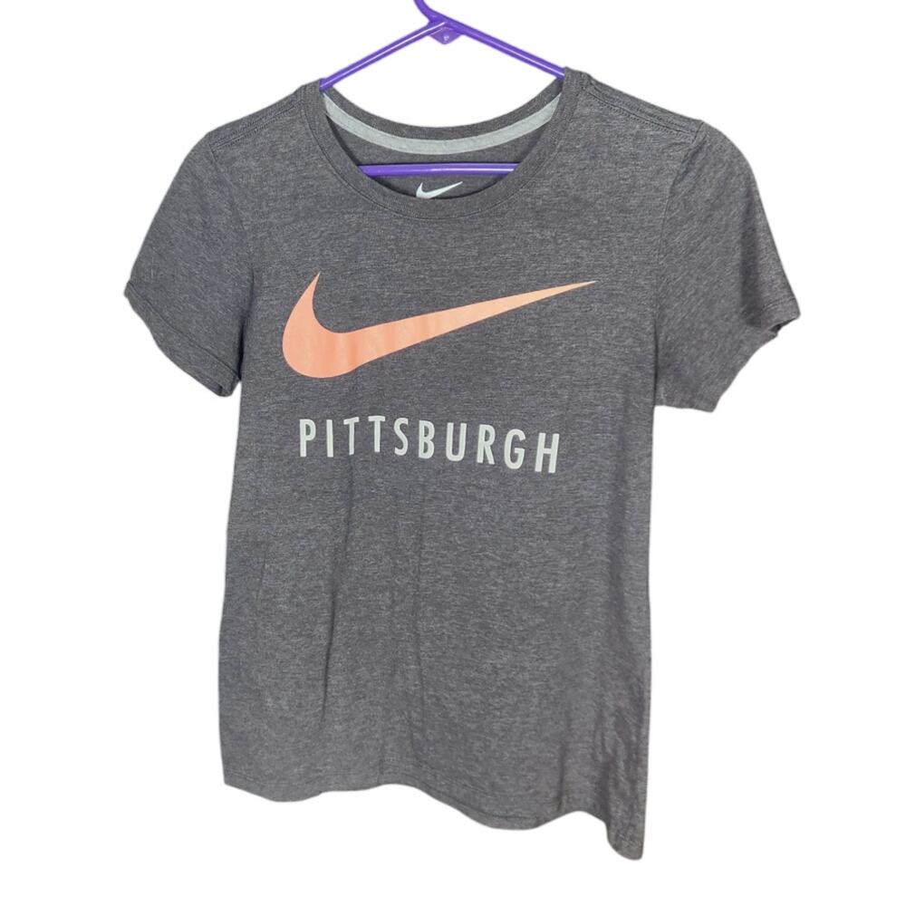 Excellent Condition Nike Pittsburgh T women's medium